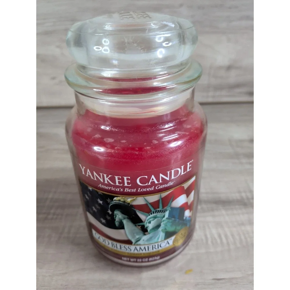 Yankee Candle God Bless America Collector's Edition Large Jar 22oz Red Candle